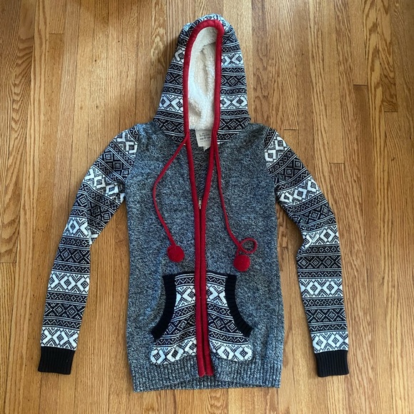 Sz XS Between Me & You Sweater - Picture 1 of 7